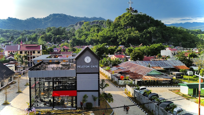 Peleton Cafe Toraja