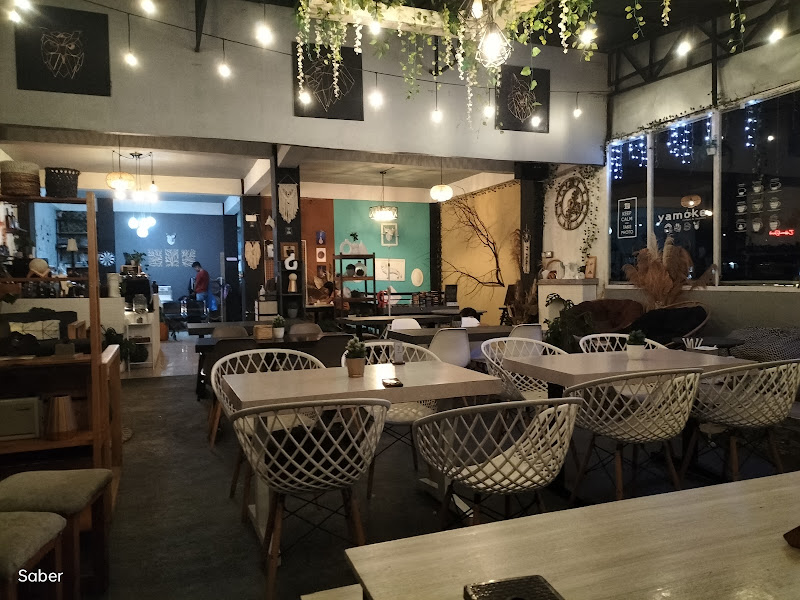Yamoke coffee & dessert