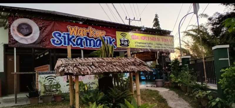 Warung Kopi (Warkop) dan Sara'ba Sikamalik